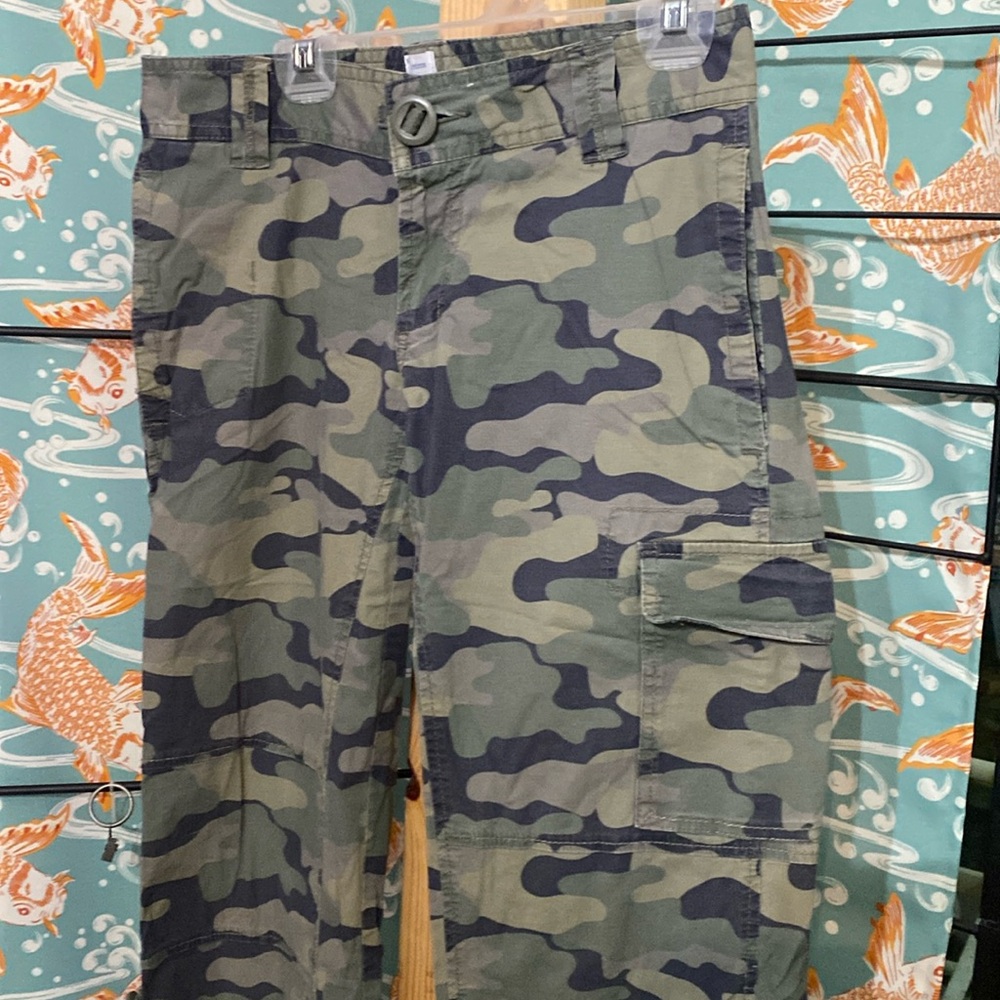 Old Navy Camo Cargo Pants